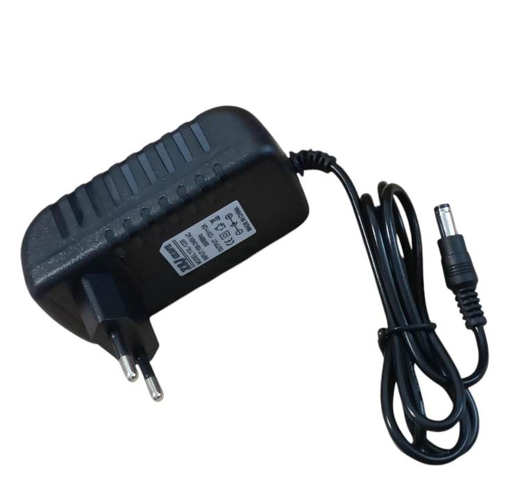 ALIMENTATORE CARICATORE 12V PER TELECAMERA 2000MA